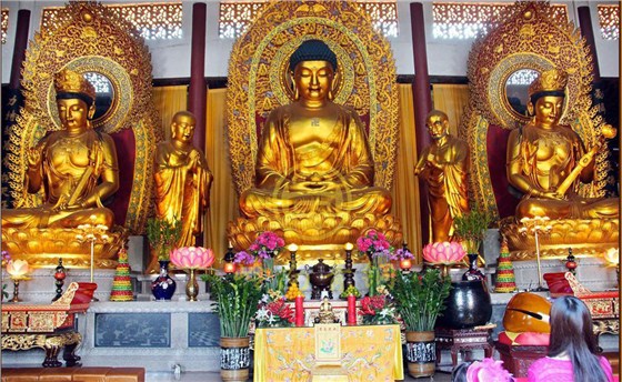 广州花都华严寺高5米《华严三圣》铜佛像雕塑工程
