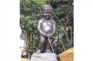 现货：小孩雕塑（高0.93米）