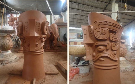 开平市风采堂余靖风采鼎（高2.5米）