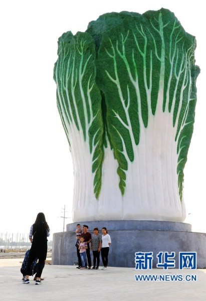 【岭南青铜】国内最高白菜雕塑现身河南